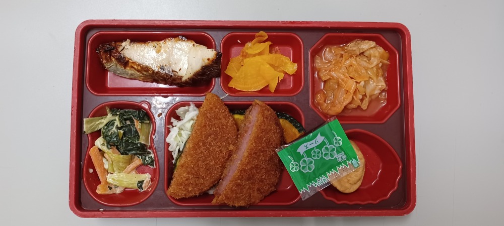 ハムカツ弁当